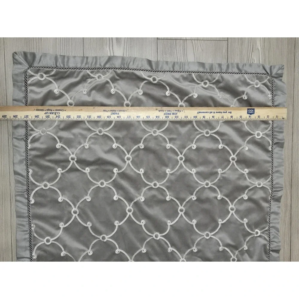 Waterford Pillow Sham Case Silver White Design‎ 26